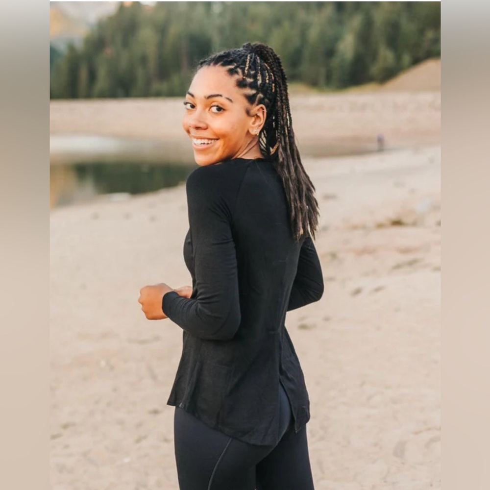 Senita Athletics tie back long sleeve